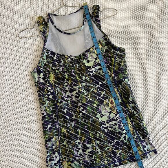 Lululemon Running in the City Tank Top Size 8 - Picture 12 of 12